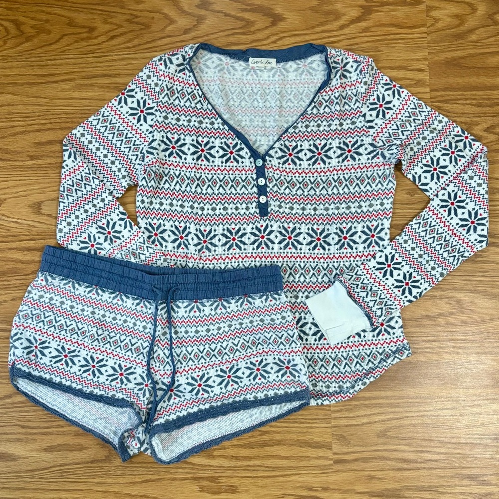 Cosmic Love PJ Set Size Medium Top & Bottoms (Tilly’s Brand)